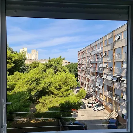 Adriatic Loridas Apartman