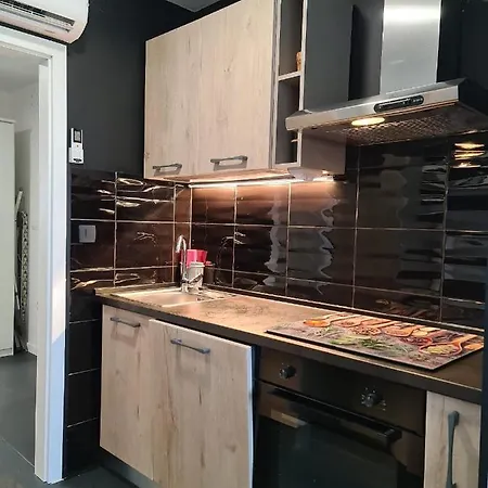 Adriatic Loridas Apartman