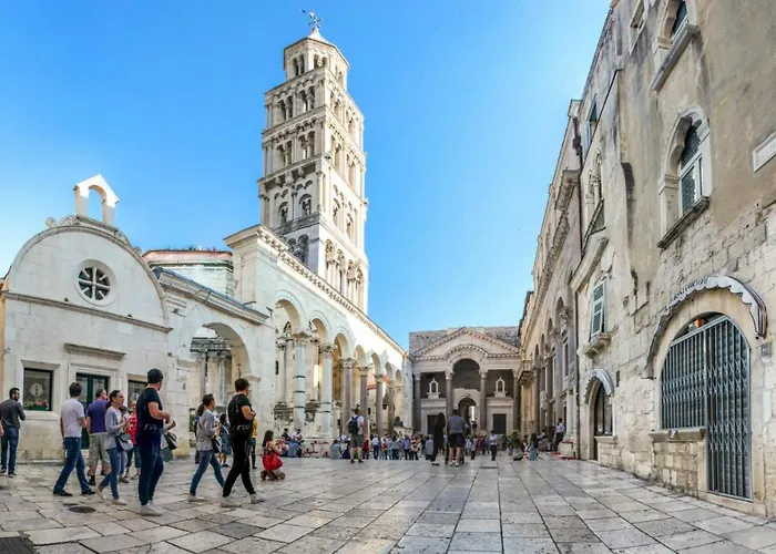 Adriatic Loridas * Split